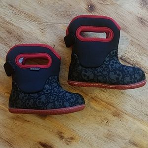 Toddler Bogs size 5